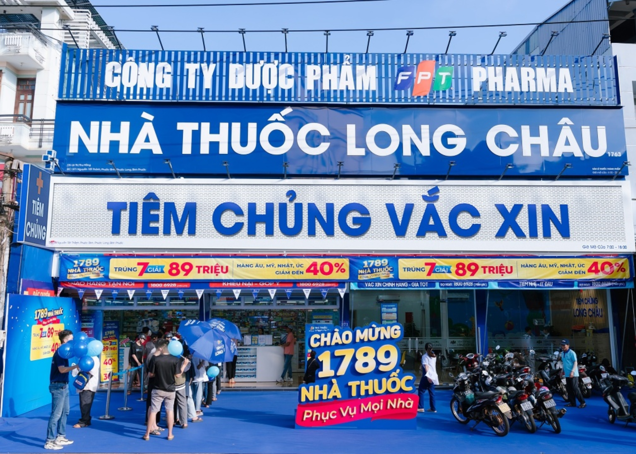 Lắp đặt kệ siêu thị cho Nhà thuốc Long Châu Cần Giuộc Long An