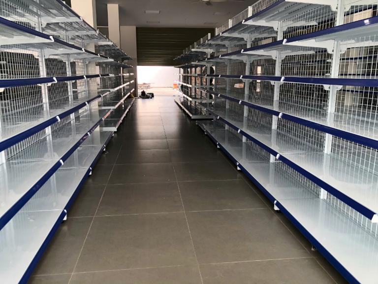 Tiêu Chuẩn An Toàn Và Khả Năng Chịu Tải Của Kệ Siêu Thị